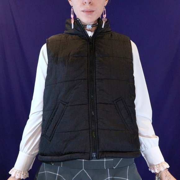 Vintage Puffy Reversible Black Vest Circa 90-00’s - Picture 4 of 4